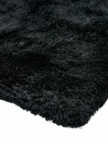 Plush Black Rug - Image 5