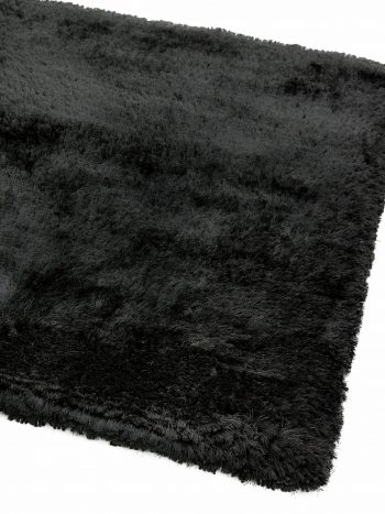 Plush Black Rug - Image 4